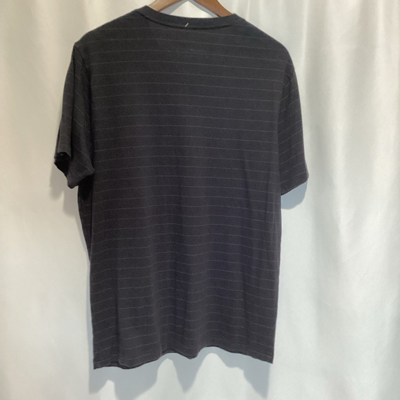 1630. Men’s American Rag Black Striped V-Neck T-Shirt – Size XL - Picture 1 of 4